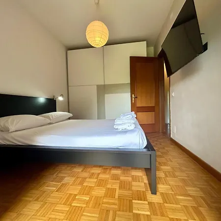 Kibilu - Side View, Maggiore, Balcony Appartement Dormelletto